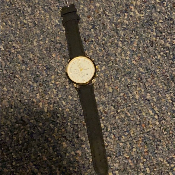 Watch - Picture 2 of 2